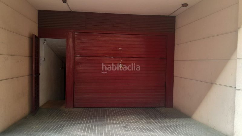 Foto 5f10dfa9-a617-423a-9d13-45a34c5eb45e. Parking coche en Casc Antic Ripollet