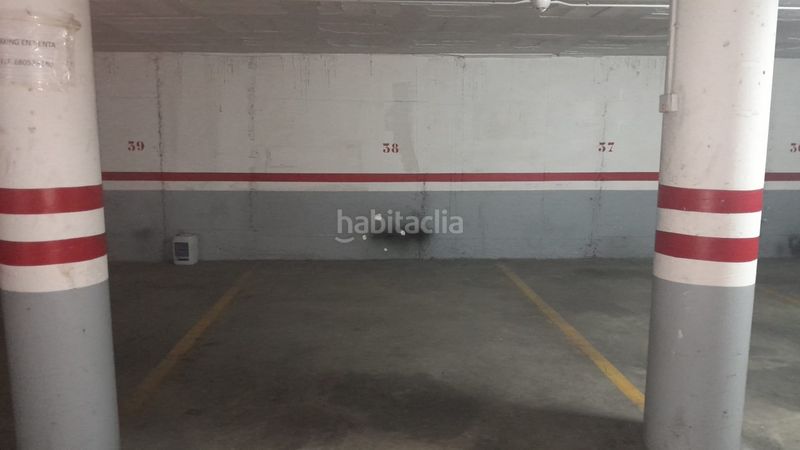 Foto fc19fc87-0afd-4ccb-8efa-8772a7f267b6. Parking coche en Casc Antic Ripollet