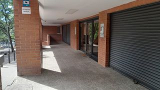 Local Comercial a Zona Industrial