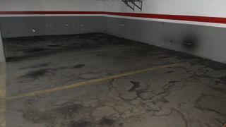 Posto auto in Centre