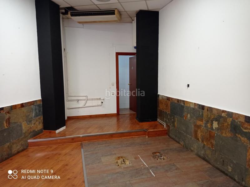 Foto 386584c7-31b3-4b55-9629-a8499b5f50d4. Location local commercial dans Catalunya - Fontetes Cerdanyola del Vallès