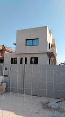 Haus in Martinica - Ateneu