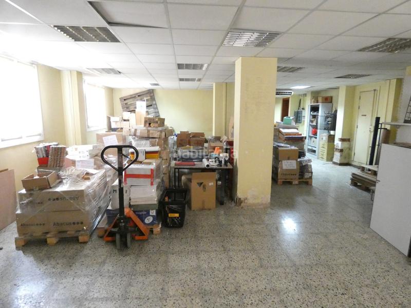 Foto d501e126-44ff-44a7-b9cf-19ab4586b8a1. Local comercial en Centre-Cordelles Cerdanyola del Vallès