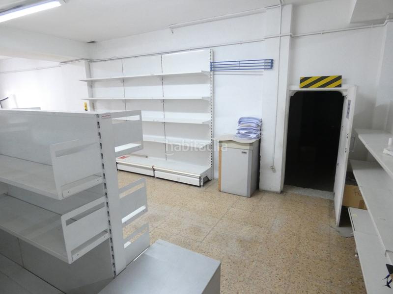 Foto 498dcde1-26ae-4960-a4f1-70aa0bd7d80a. Local comercial en Centre-Cordelles Cerdanyola del Vallès