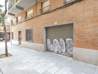 Business premise in Centre-Cordelles