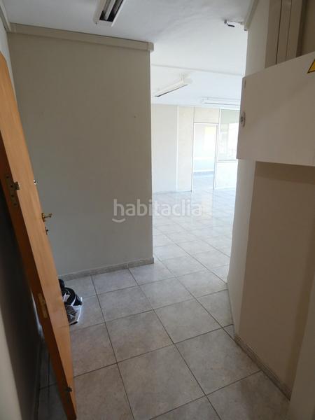 Foto f609ab0a-8c77-4f44-8e6f-9483f105f179. Location bureau avec chauffage dans Centre-Cordelles Cerdanyola del Vallès