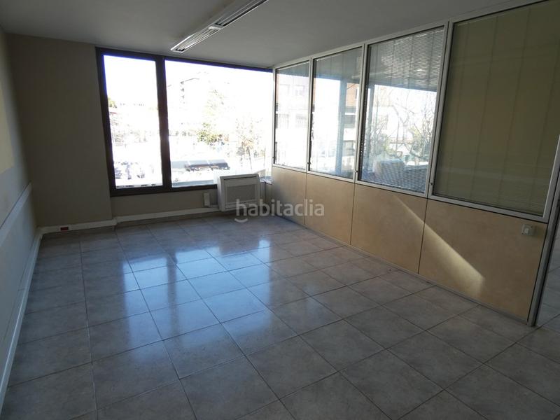 Foto f146eaef-c942-417a-813c-084d82b4ef53. Rent office space with heating in Centre-Cordelles Cerdanyola del Vallès