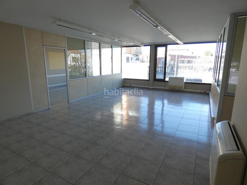 Foto 03dfaa78-7f97-42fc-8484-8175282db8db. Alquiler oficina en Centre-Cordelles Cerdanyola del Vallès