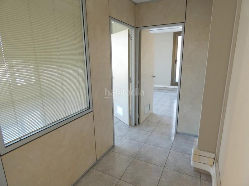 Foto 2a8914b6-06f3-4a2f-8018-a7d05c96b624. Affitto ufficio con riscaldamento in Centre-Cordelles Cerdanyola del Vallès