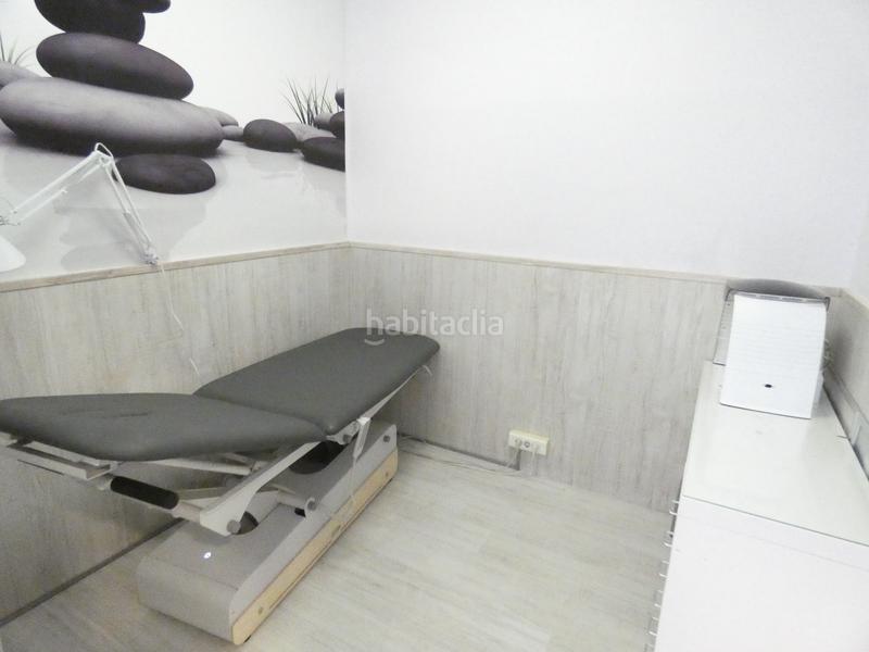 Foto 27630b6a-5abb-4733-8eae-162ccb5ca325. Location local commercial dans Centre-Cordelles Cerdanyola del Vallès