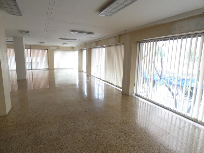 Foto 23599651-8143-488d-a59a-1294b23da631. Location local commercial dans Catalunya - Fontetes Cerdanyola del Vallès