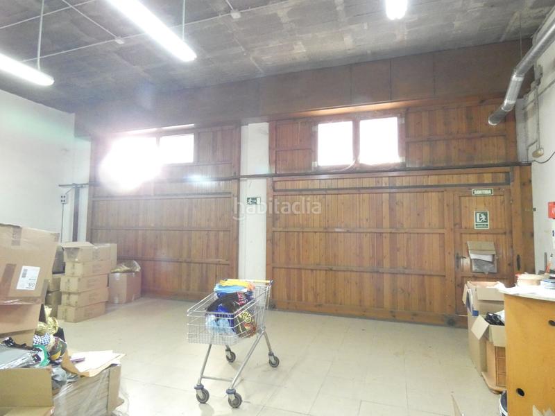 Foto ca0e6158-f70e-4f01-ad71-deaba5b3694b. Local comercial en Mas Rampinyo - Montcada Nova - Carrerada Montcada i Reixac