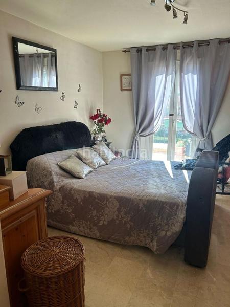 Foto ab19c03f-6a9f-4c08-b183-4a2c66c6c790. Flat with parking pool in Zona Centro Comercial Torrequebrada Benalmádena