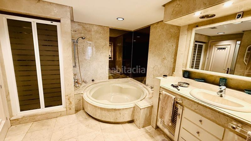 Foto 3e10f166-6cfb-4554-b05d-4fcef5f5b3e3. Chalet mit pool in Los Monteros Marbella