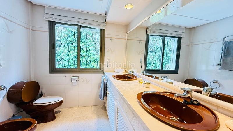 Foto 7bf5c26e-01fe-40fa-a2d2-133cd2061da6. Chalet mit pool in Los Monteros Marbella