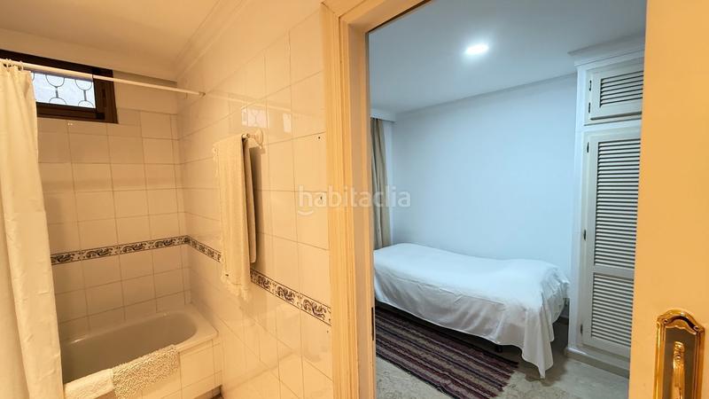 Foto 12e885aa-12f0-4a21-a0be-44562126a5c5. Chalet con piscina in Los Monteros Marbella