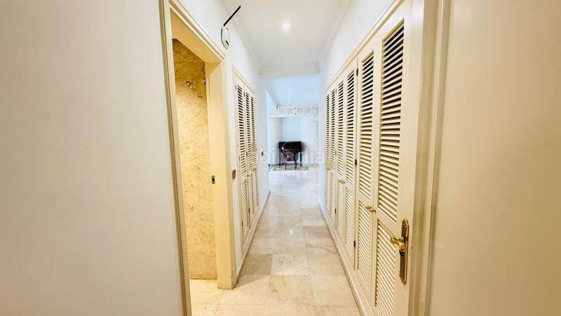 Foto 2525217e-2ee7-4d46-a9de-1efcbd4d7bb5. Chalet con piscina in Los Monteros Marbella