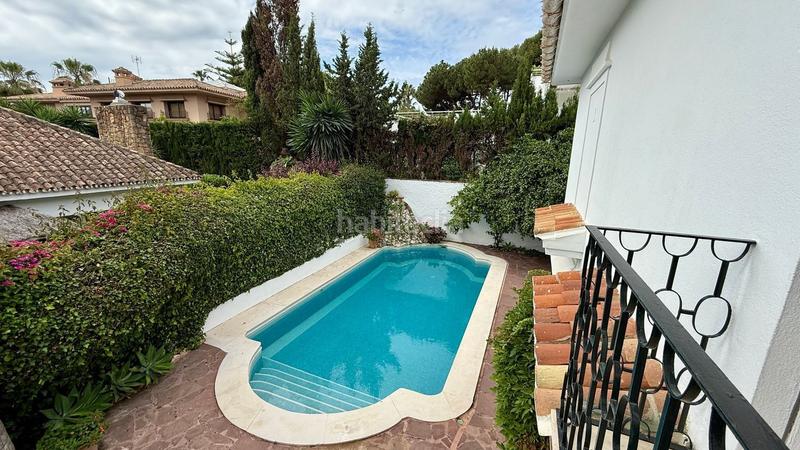 Foto 78bb6f11-f5b5-4a2a-9424-d43cd164b1a9. Xalet amb piscina a Los Monteros Marbella