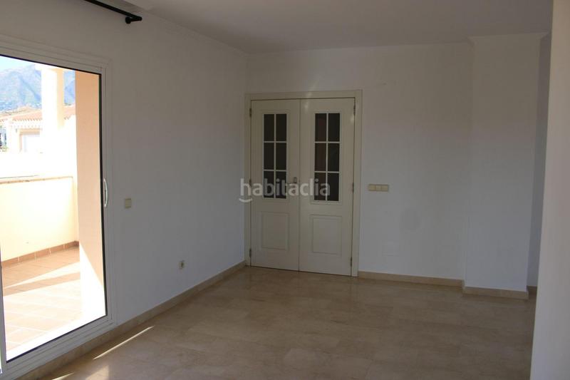 Foto 652bbcf7-a75f-4dde-b7cc-b870ee850a29. Àtic amb aparcament piscina a Mijas golf Mijas