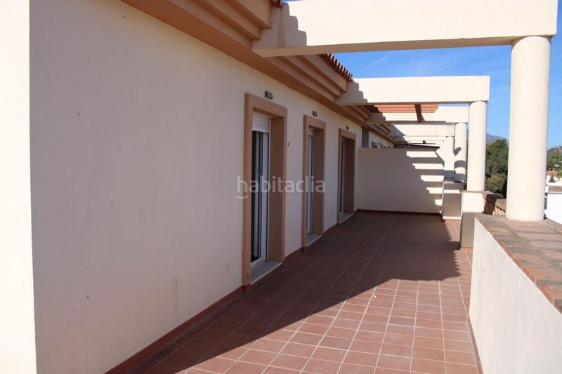 Foto 8b6c9c93-c5f8-4a65-8ec0-6d7aa55652b7. Àtic amb aparcament piscina a Mijas golf Mijas