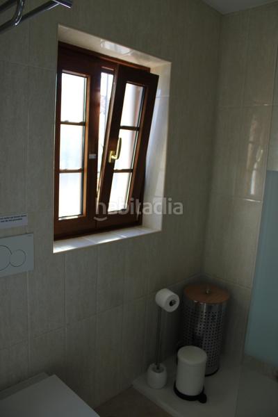 Foto 2d84907b-1d5d-4f63-97a1-12ed37bff370. Casa adossada amb aparcament a Centro ciudad Fuengirola