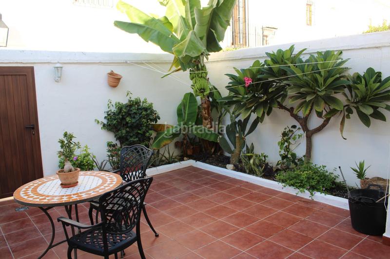 Foto 51043660-d9d6-42bf-9757-6ab8d8e117a9. Casa adossada amb aparcament a Centro ciudad Fuengirola
