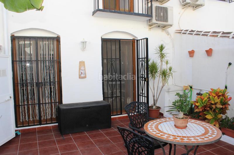 Foto 65ae7056-1fc6-4193-8417-3fbbbc7f7ca0. Casa adossada amb aparcament a Centro ciudad Fuengirola