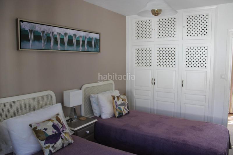 Foto b4eec8f1-7276-4701-88c9-79b9f51b661d. Casa adossada amb aparcament a Centro ciudad Fuengirola