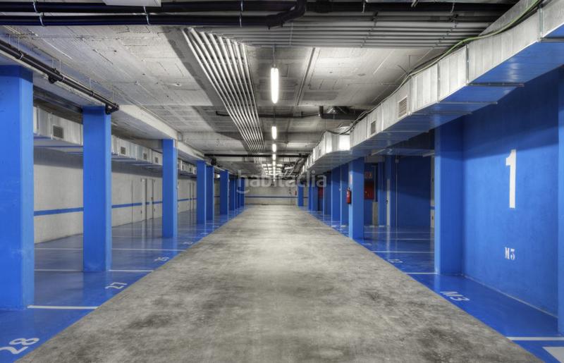 Foto 444aa334-ee61-4f28-8d6d-d74622e4a0e8. Affitto posto moto in carrer de josep gaspà 13 in Sant Feliu de Llobregat