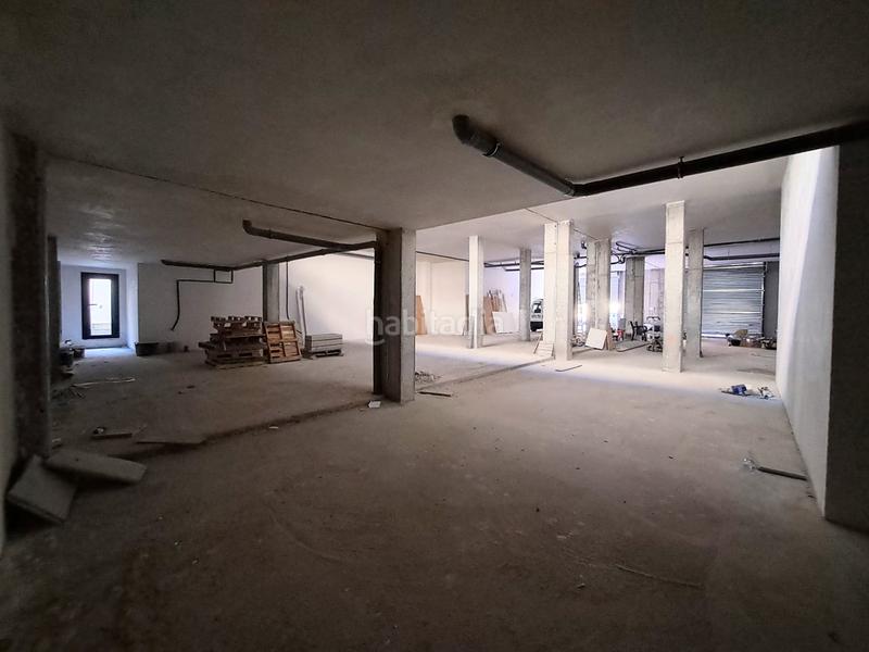 Foto ae33e2c7-56bc-404f-be67-25b30889f8d4. Alquiler local comercial en carrer del riu güell 2 local comercial La Devesa en Girona