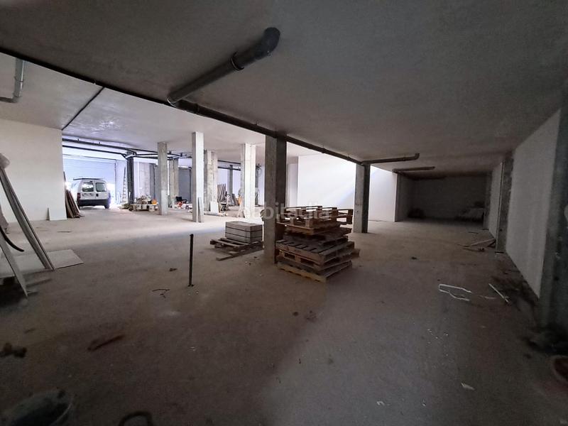 Foto a0c613a7-9dda-4571-a9ae-f3cbd01df4cf. Lloguer local comercial a carrer del riu güell 2 a Girona