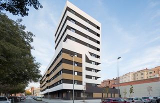 Aparcament cotxe a Carrer de sant isidre 53. Amplias plazas de parking de nueva construcci�n en venta