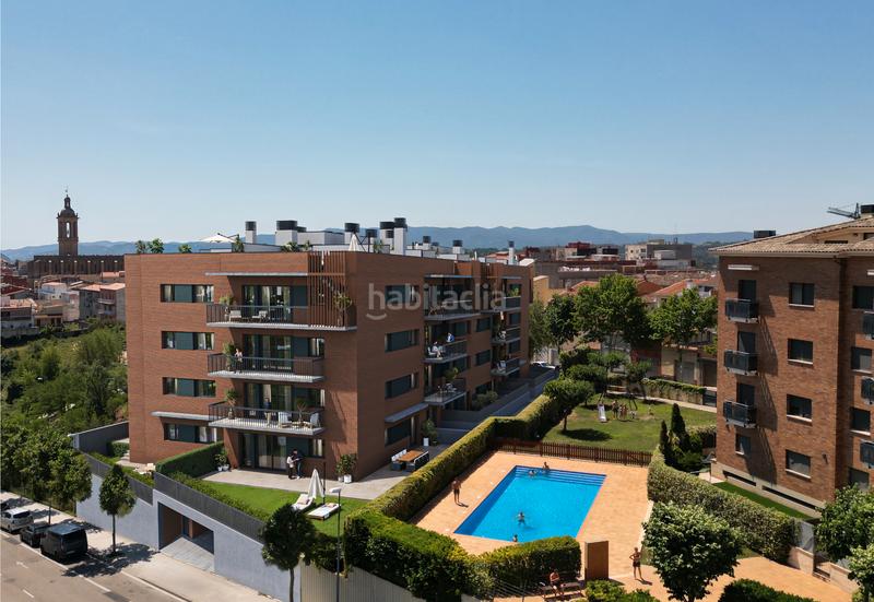 Foto bb2a5bd9-01d0-4eff-aa3d-cb7c0dd01405. Erdgeschoss 210m<sup>2</sup> mit heizung parking pool in Nucli Urbà Esparreguera