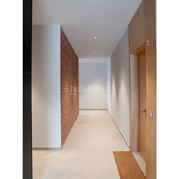 Foto 0ab6b4de-746e-4c6e-97a2-d703eb6a17a9. Ground floor in carrer de tetuan 87 in Centre Granollers