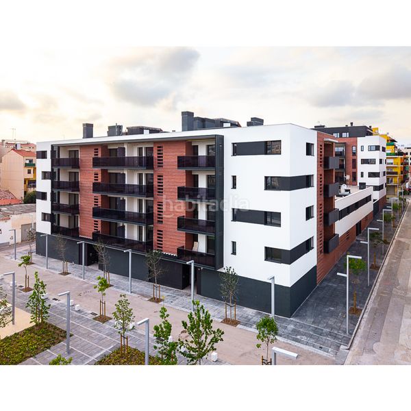 Foto 61edf55c-dbd2-4b65-9db5-677be0a4e94f. Ground floor in carrer de tetuan 87 in Centre Granollers