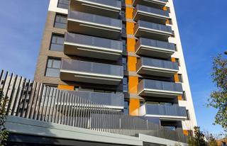 Lloguer Aparcament cotxe a Carrer de sant gabriel 34. Amplias plazas de parking para coche de nueva construcción en al