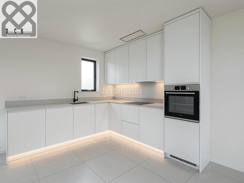 Foto 073d6441-d42c-40da-8a25-f3e6df7f92c9. Etagenwohnung mit heizung in La Teixonera Barcelona