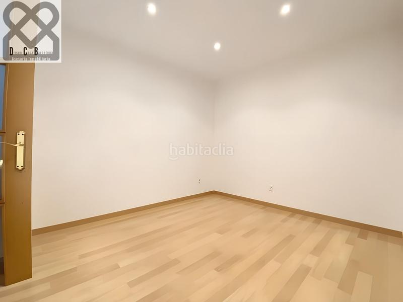 Foto 382e14b7-0ec9-40c7-a8b1-82d05da67b2b. Etagenwohnung mit heizung in La Teixonera Barcelona