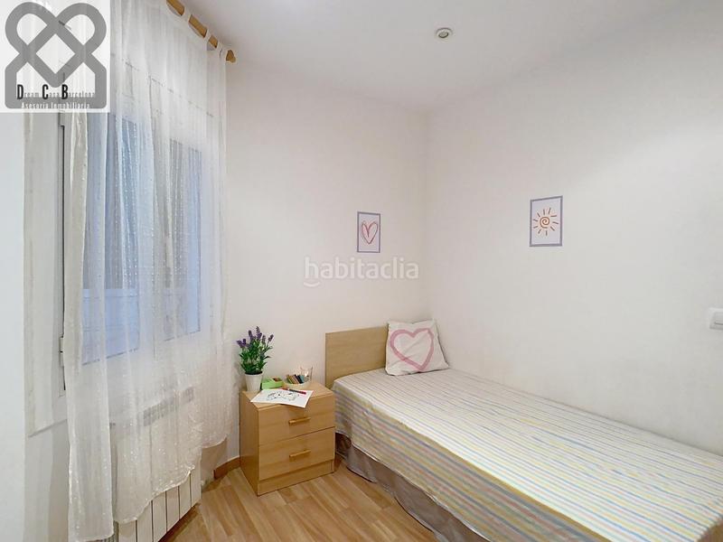 Foto 3a234d39-b40c-460f-93ac-d24667d4e85e. Etagenwohnung mit heizung in La Teixonera Barcelona