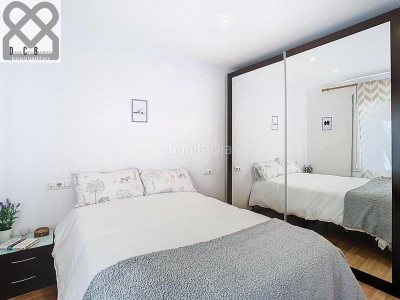 Foto 6dc1466a-04f3-49ff-8da2-a6d9ef0453b0. Etagenwohnung mit heizung in La Teixonera Barcelona