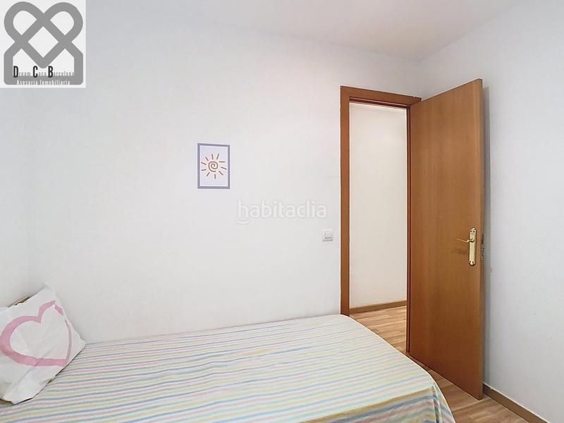 Foto 7fba3f11-9dc8-4d0e-930e-759ff89df81f. Etagenwohnung mit heizung in La Teixonera Barcelona