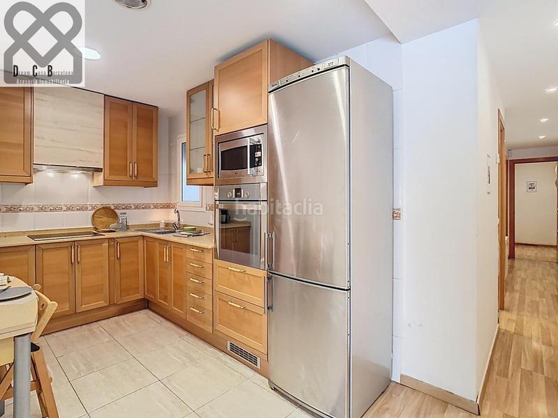 Foto 9e2da8f8-99c7-483f-8858-a981e911fe96. Etagenwohnung mit heizung in La Teixonera Barcelona