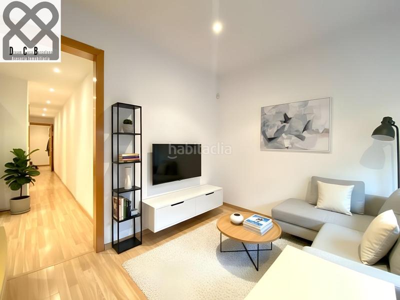 Foto b457796c-dda2-4e0d-a016-3f3a3e6c2037. Etagenwohnung mit heizung in La Teixonera Barcelona