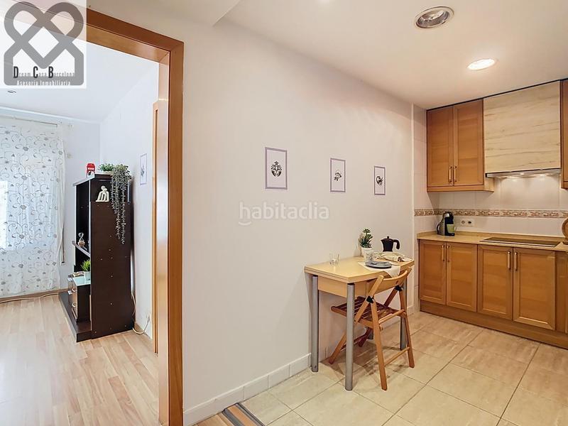 Foto d5402b8b-679c-494c-91a1-0f20f2d73cdd. Etagenwohnung mit heizung in La Teixonera Barcelona