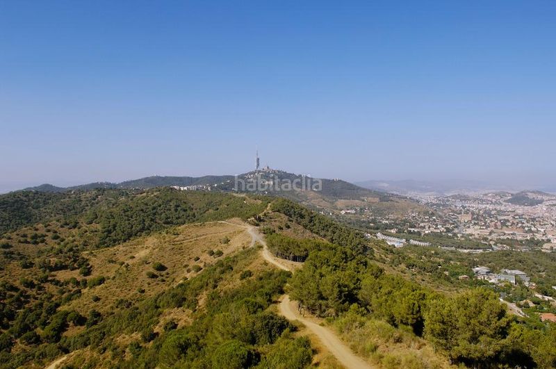 Foto cc324d83-ef6e-4ac4-a7ca-367c595f1d08. Àtic amb calefacció aparcament a Centre-Can Nadal Sant Feliu de Llobregat
