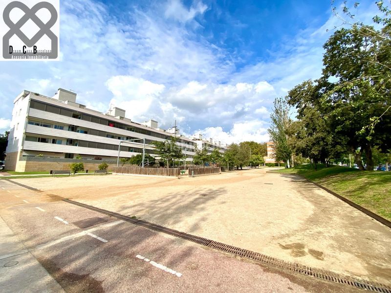 Foto d77d4466-583b-4b12-9a9c-fef39387388d. Àtic amb calefacció aparcament a Centre-Can Nadal Sant Feliu de Llobregat