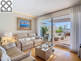 Dachwohnung in Centre-Can Nadal. Espectacular ático con terraza frente al barça