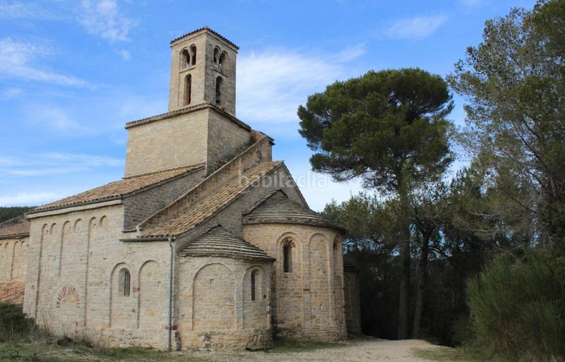 Foto 0f8853e2-9901-4f94-8ff1-5ebefa2b14a8. Casa amb calefacció aparcament a Corbera de Llobregat