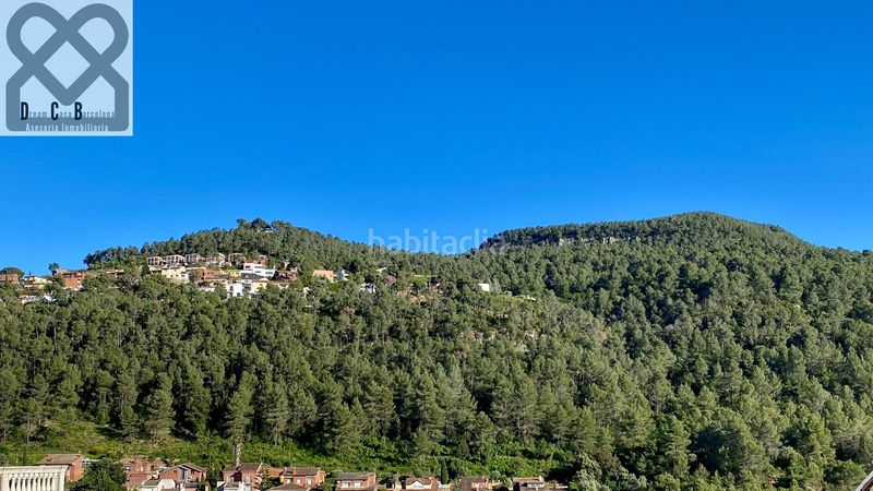 Foto 4a8b8780-6b25-4e14-b1c7-51c8ec0969bd. Casa amb calefacció aparcament a Corbera de Llobregat