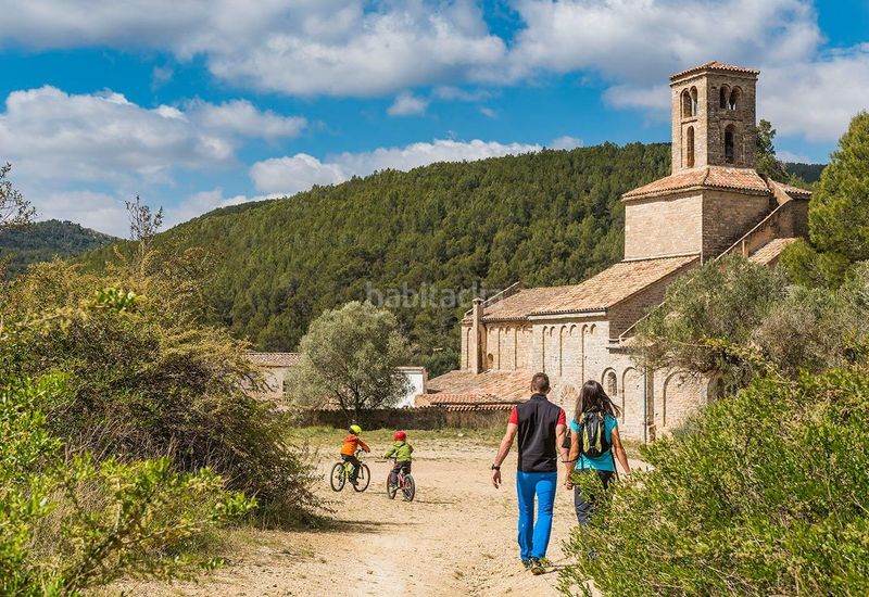 Foto 573082b6-3b62-452b-b916-e1d4672cecf4. Casa amb calefacció aparcament a Corbera de Llobregat